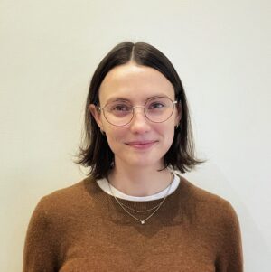 Anne Jennings, LMSW: Specializes in: Treating Depression, Anxiety and Identity issues